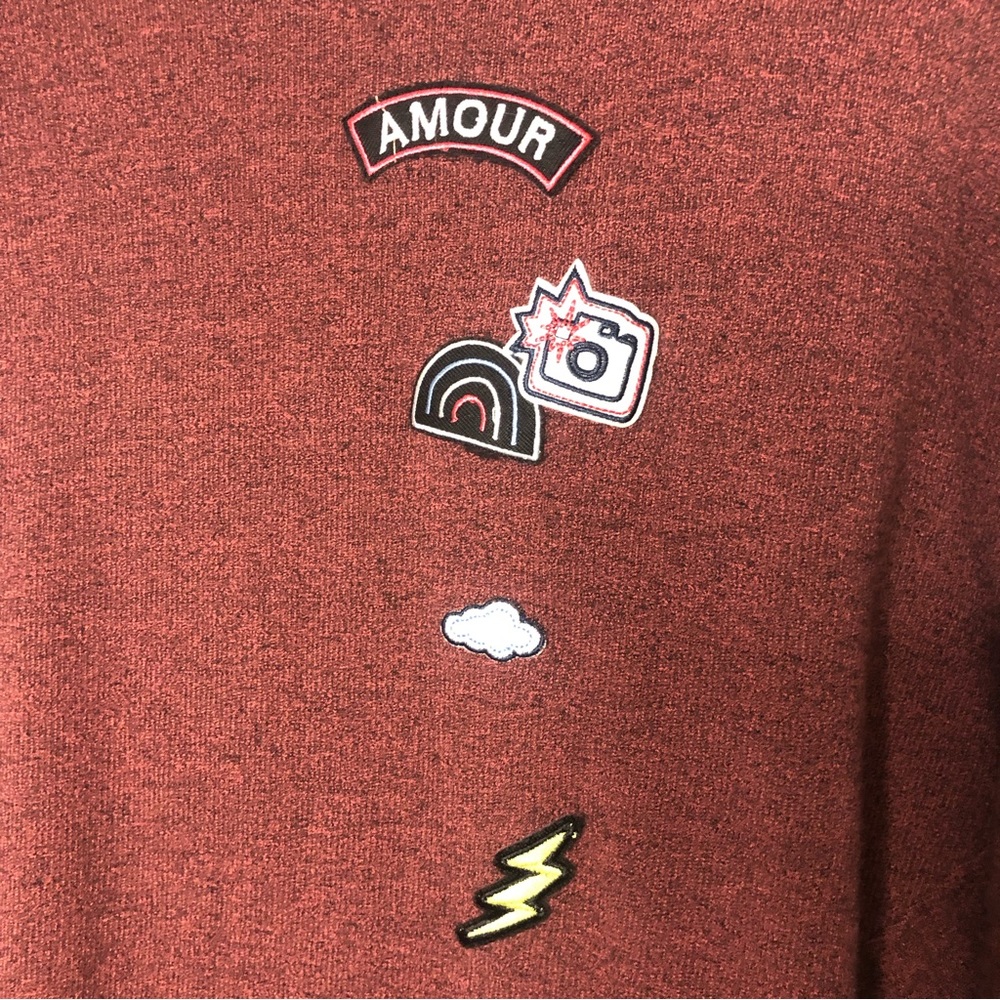 Sundry Novelty Patches Cross Back Pullover - Picture 4 of 8